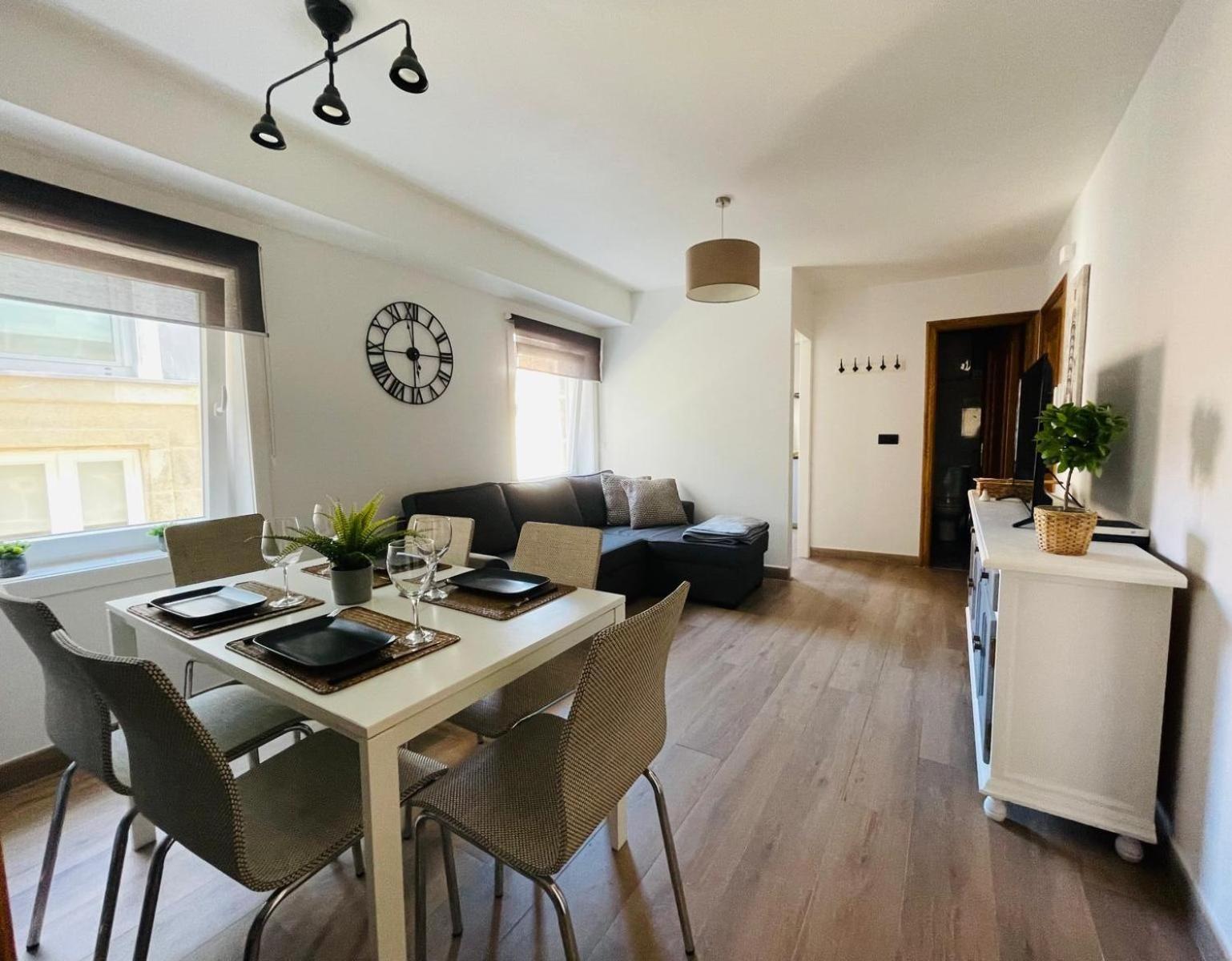 Estilosa Vivienda En El Centro Vigo Esterno foto